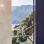 Emozione Del *