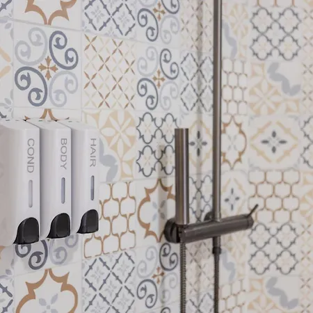 Daire Emozione Del *