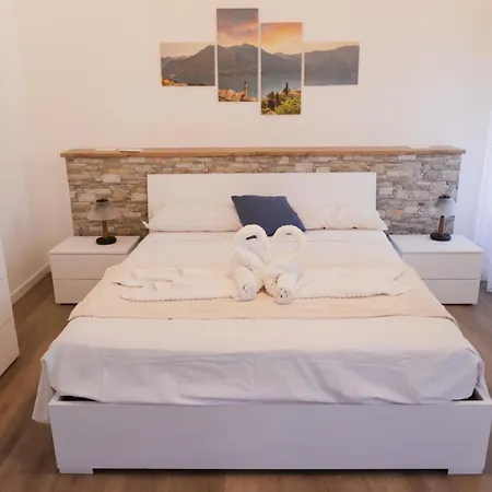 Emozione Del * Laglio